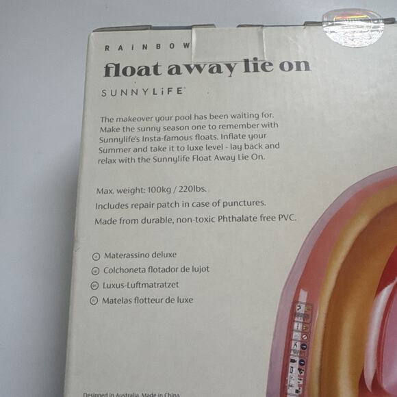 Sunnylife Float Away Lie On Pool Float Pink Rainbow 63" x 41.5" NEW MSRP $60 - Picture 4 of 8